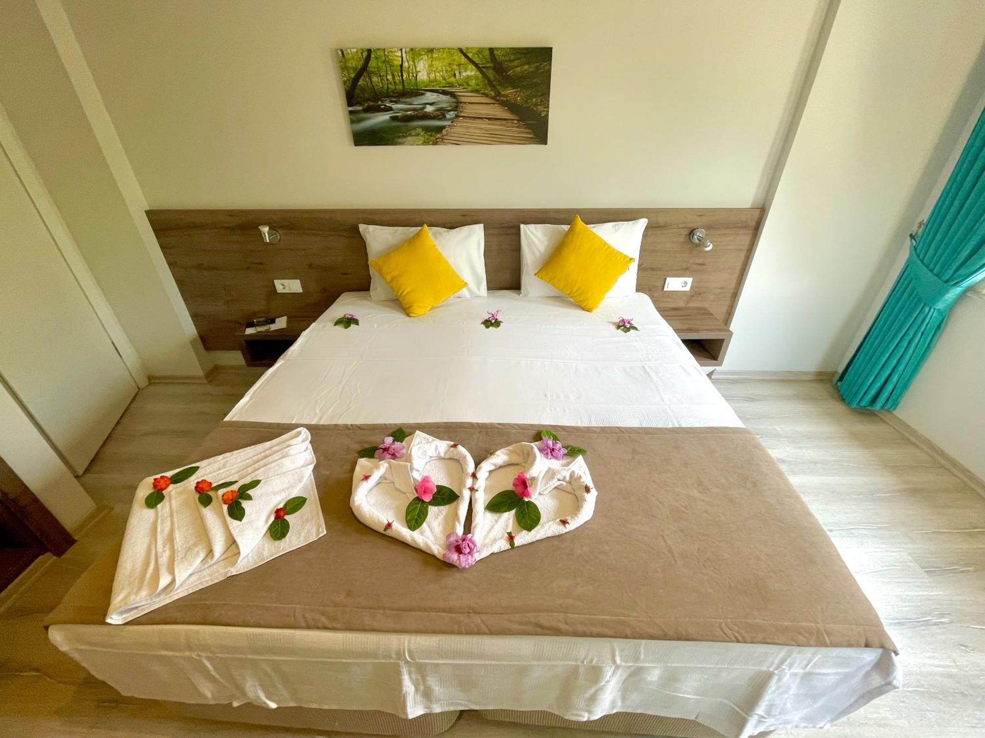 Gunes Boutique Otel Fethiye Ngoại thất bức ảnh